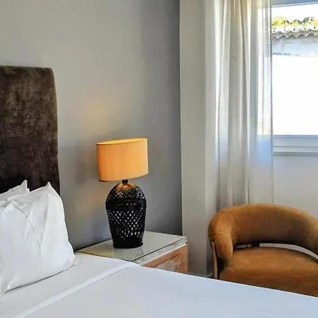 Infante Guesthouse-2