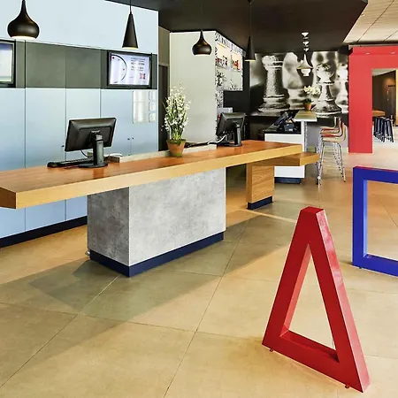 ibis Rio Branco-3