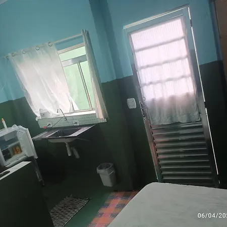 HOSTEL FAMÍLIA quartos privado próximo aeroporto Int Guarulhos SP TÁXI 24 hrs-3