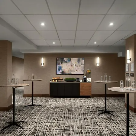 Ac Hotel By Marriott Old Montreal-3