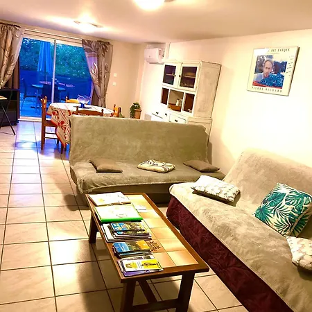 Chambres d'Hôtes Le Clos du Murier-3