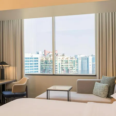 Sheraton Mall Of The Emirates Hotel, Dubai-3