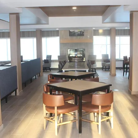 Hyatt Place Fairbanks-3
