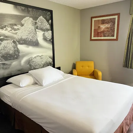 Super 8 By Wyndham Baker City-3