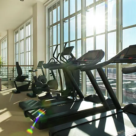 Doubletree By Hilton Turin Lingotto-3
