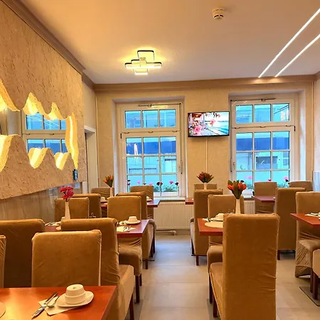Hotel Condor-2