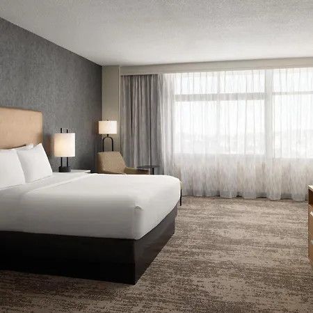 Embassy Suites By Hilton At Hot Springs Convention Center-3