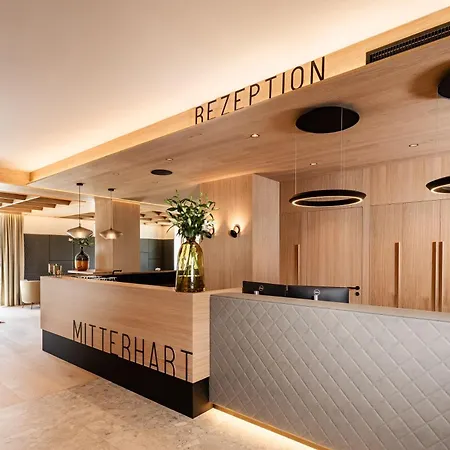 Schlosshotel Mitterhart-2