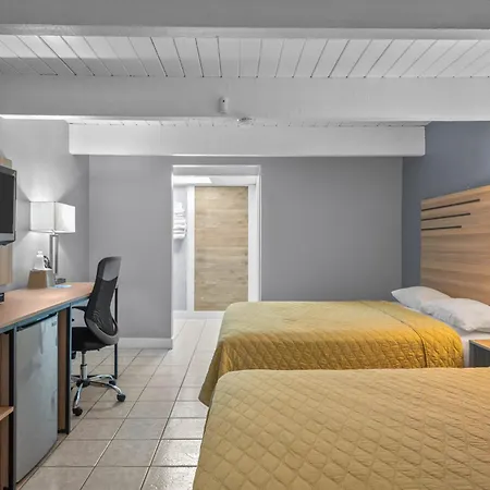 Aztec Ocean Resort-2