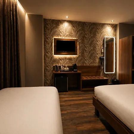 London Court Hotel-2