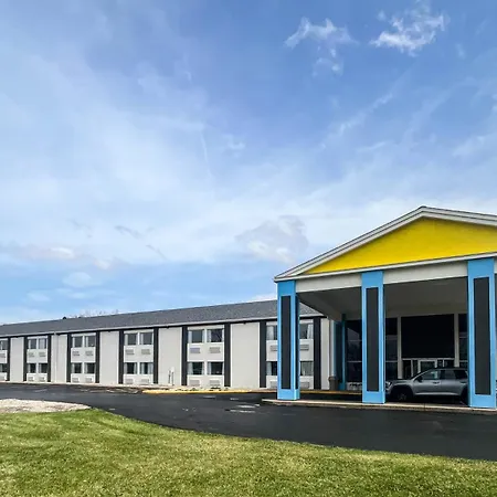 Studio 6 Suites Fremont, Oh-3