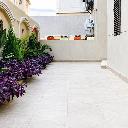 Newcity Hotel & Suites - Front Of Auc-2