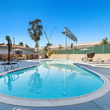 Spark By Hilton Redlands-2