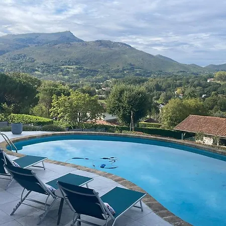 Guest house Maison Iratzean-2