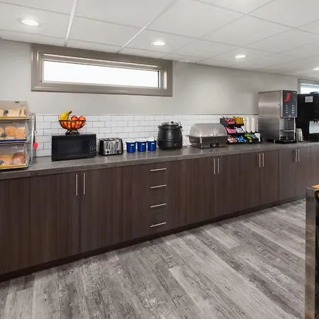 Days Inn By Wyndham Pierre-2