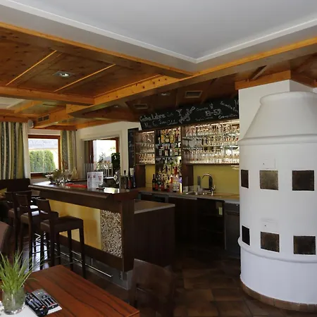 Hotel Edelweiss-2