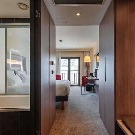 Novotel Istanbul Bosphorus Hotel-2