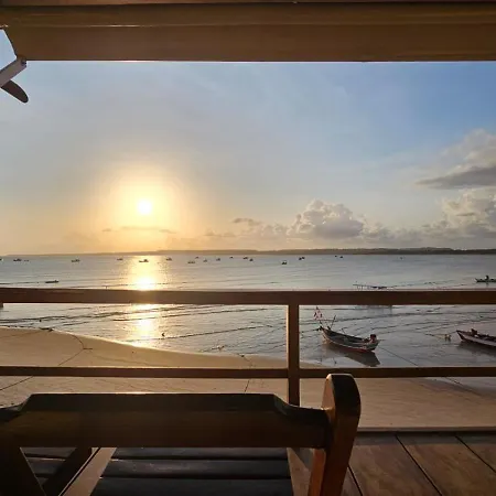 Suites Enseada Beira Mar-3