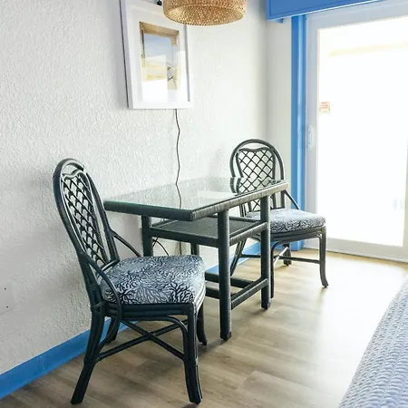 Surf Side Hotel-2