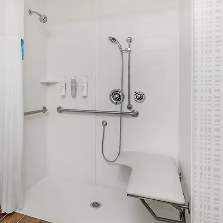 Hampton Inn & Suites Grants Pass-2