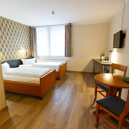 HOTEL BREMER TOR, Bestes Hotelfrühstück, Self-Check-In 24 h-3