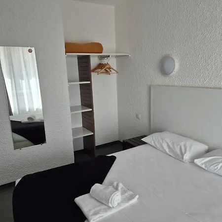 Cit'Hotel Le Challans-2