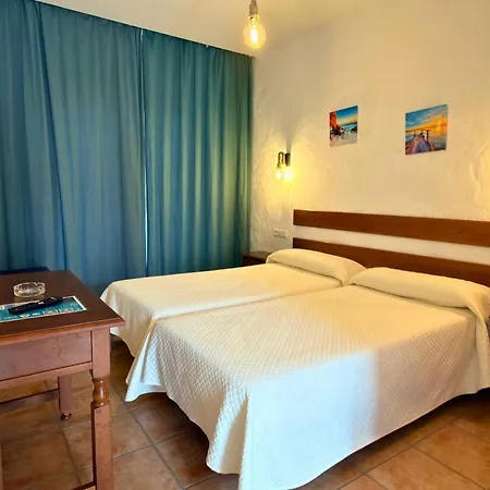 Hotel Oasis Atalaya-2