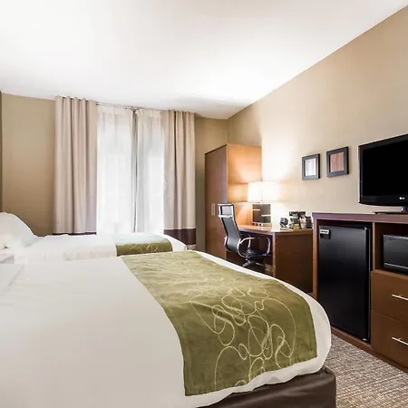 Comfort Suites Sioux Falls Mall District-3