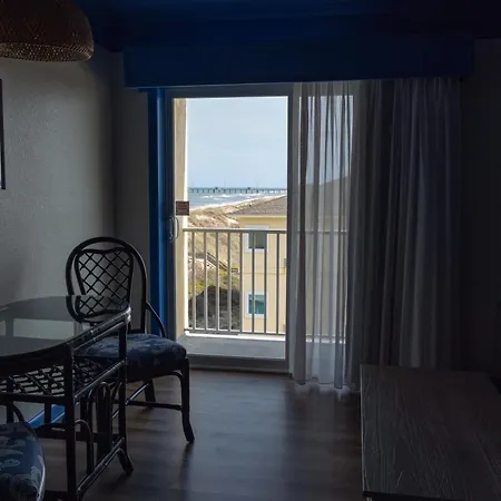 Surf Side Hotel-2