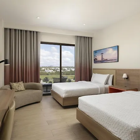Hilton Garden Inn La Romana-3
