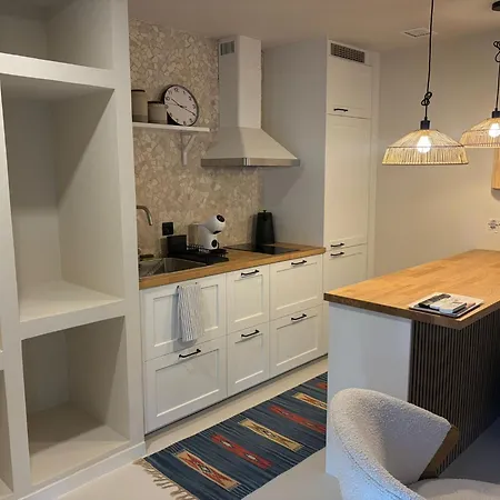 Casanoa Boutique Guest Suites-3