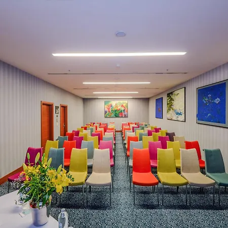 Midtown Hotel-3