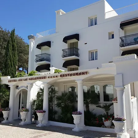 Hotel La Calanque-3
