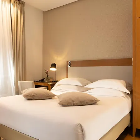Hotel Le Six-2