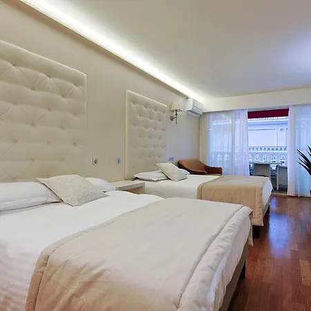 Hotel Le Fouquet'S-3