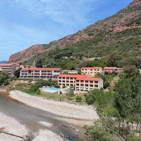 Le Marina-2