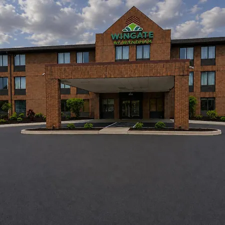 Wingate By Wyndham Livonia-2