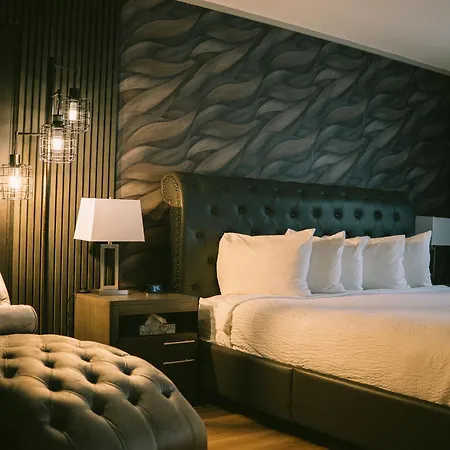 The Thompson Hotel-2