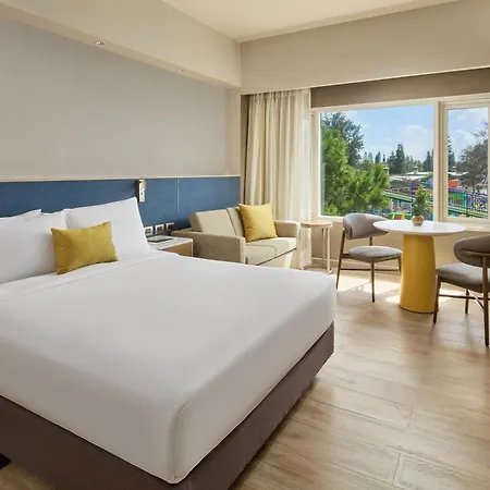 Taal Vista Hotel-3