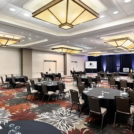 Doubletree By Hilton Pittsburgh-Green Tree-2