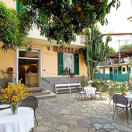 Hotel Villa Bianca-3