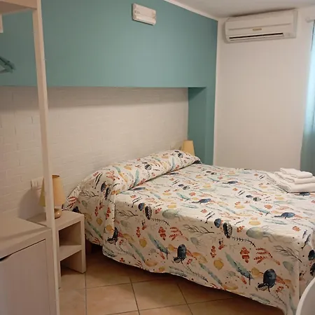 Roccabianca Rooms&Studios-3