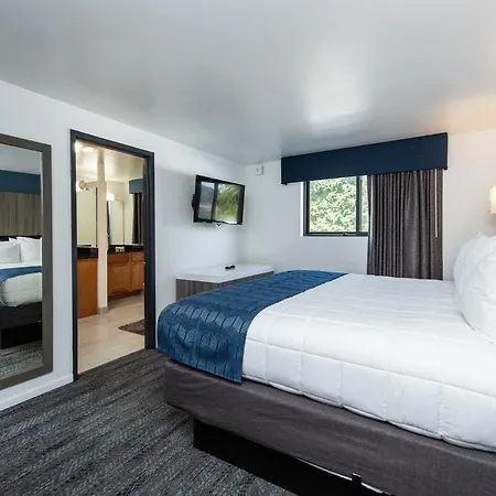 Oyster Bay Inn & Suites-3