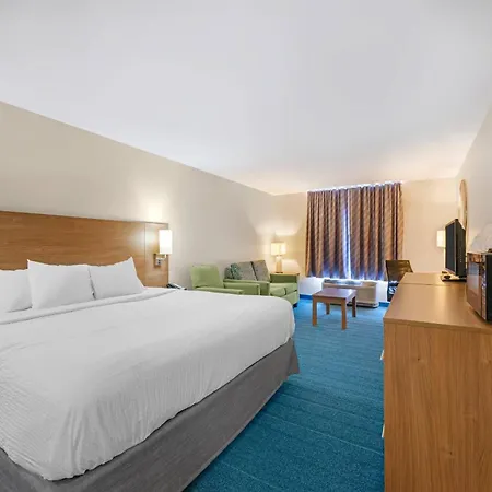 Sleep Inn & Suites Altoona North-3