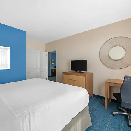 Sleep Inn & Suites Altoona North-3