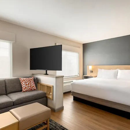 Hyatt Place Santa Fe-2