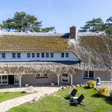 Boutique-Hotel Strandhaus Ahrenshoop-2