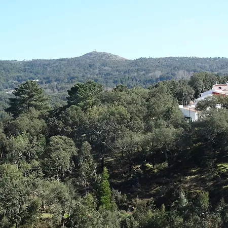 Hospedaria Descansa Pernas-2