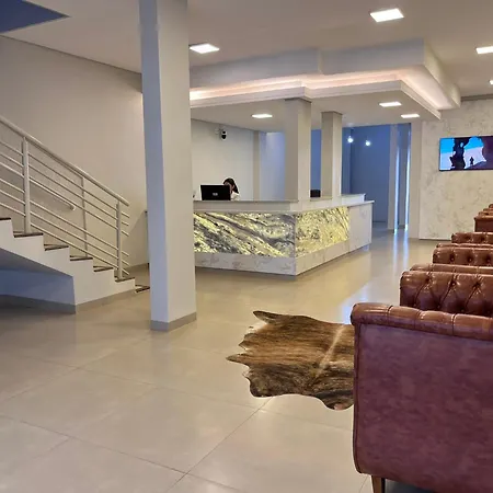 Rosa'S Hotel-2
