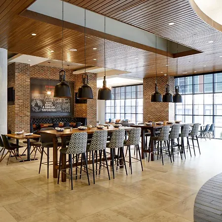 Archer Hotel Boston/Burlington-2